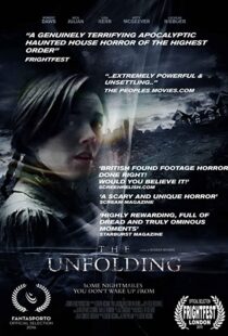 دانلود فیلم The Unfolding 2016111264-1749780292