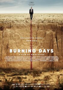 دانلود فیلم Burning Days 2022381853-1920770562