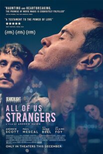 دانلود فیلم All of Us Strangers 2023386380-300609833